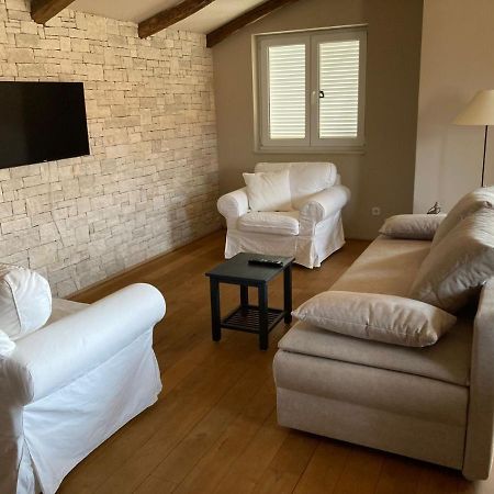 Dachgeschoss-Apartment "Andemi" In Istrien Novigrad Istria المظهر الخارجي الصورة