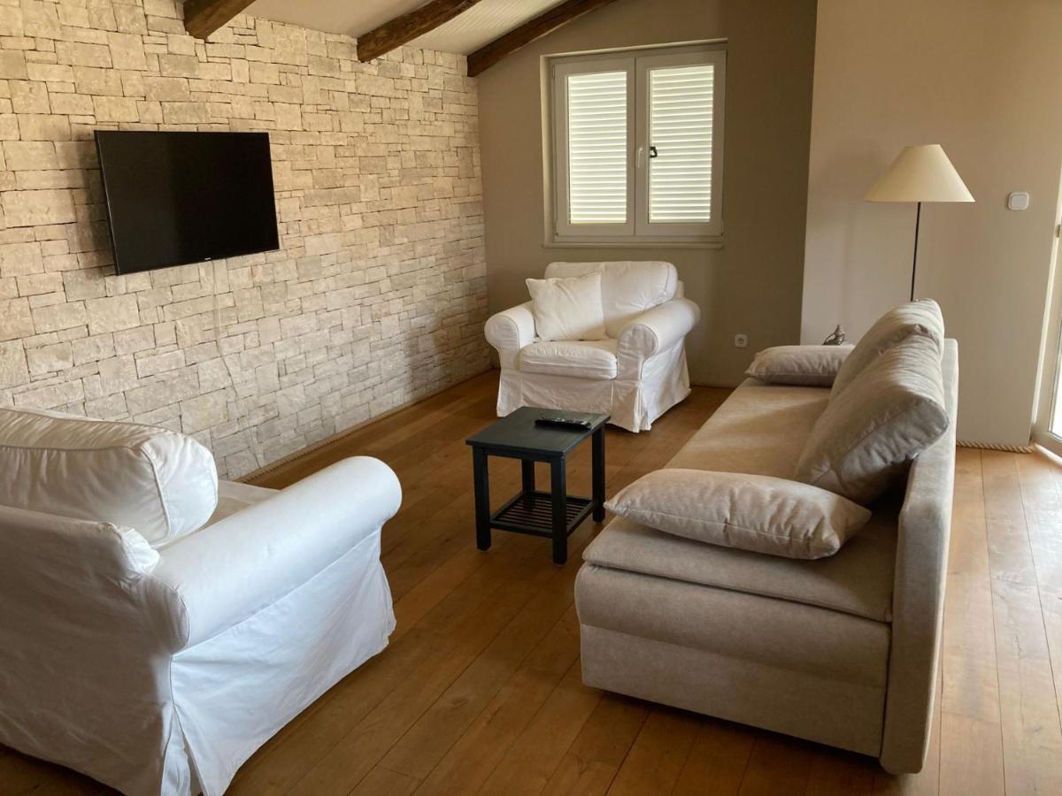 Dachgeschoss-Apartment "Andemi" In Istrien Novigrad Istria المظهر الخارجي الصورة