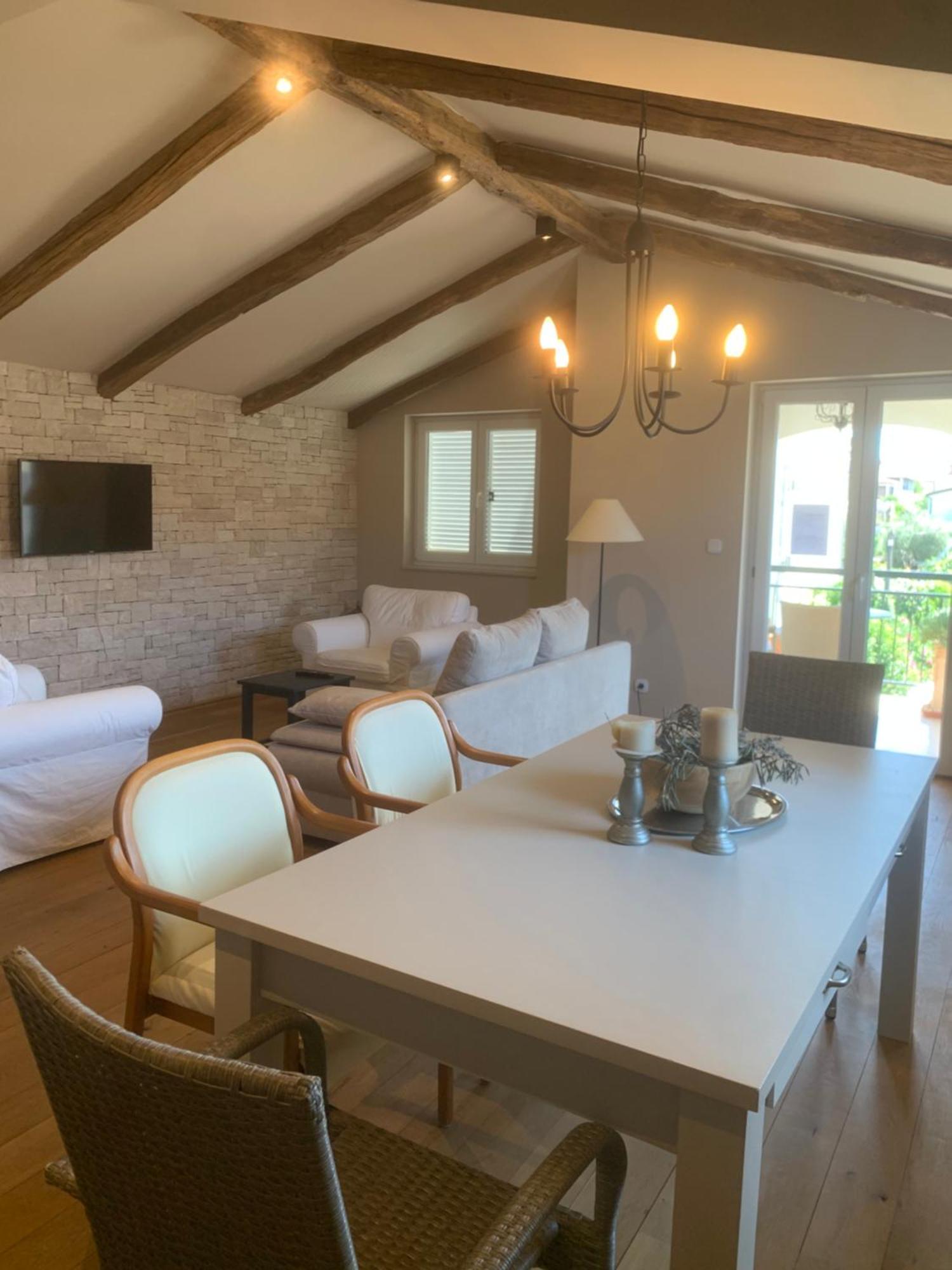 Dachgeschoss-Apartment "Andemi" In Istrien Novigrad Istria المظهر الخارجي الصورة