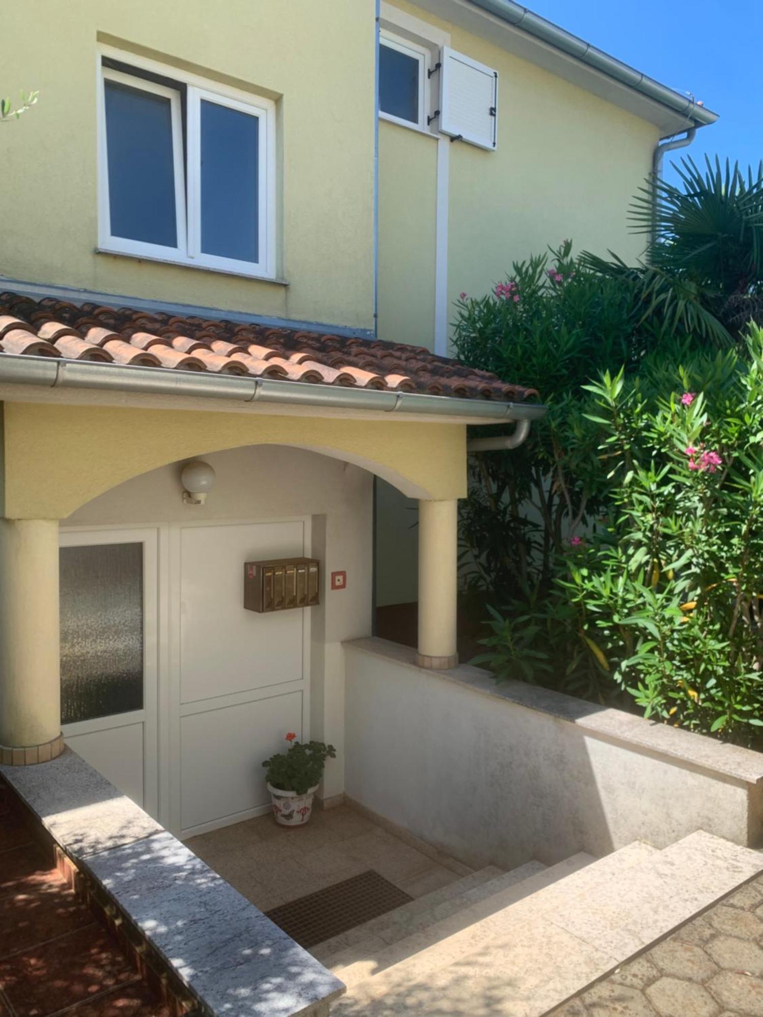 Dachgeschoss-Apartment "Andemi" In Istrien Novigrad Istria المظهر الخارجي الصورة